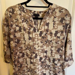 Banana Republic 3/4 Sleeve Blouse